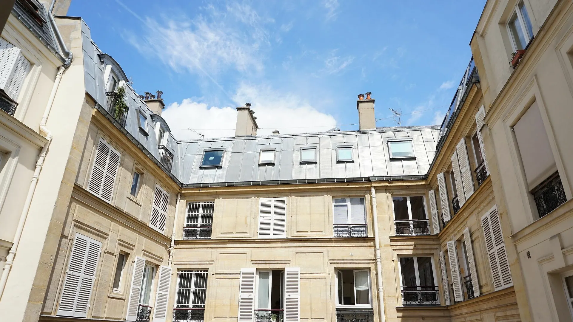 Miromesnil 2 Pieces 8 * Paris